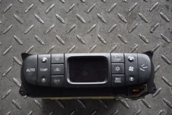 Панель керування повітропровід mitsubishi carisma фото №1