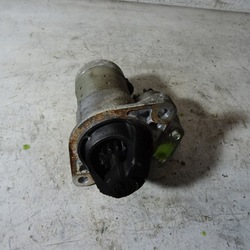 Opel astra j iv 1.7cdti стартер 8980147432 фото №1