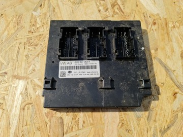 Блок керування bcm бортовою мережаю 8x0907063r audi a1 q3 фото №1