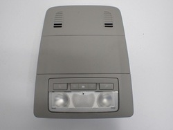 Лампа інтер'єру кабіни оригінал 315671560 opel insignia a 13r фото №1