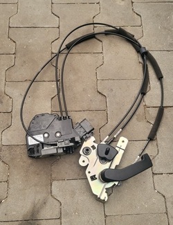 Trafic iii vivaro замок дверь сдвижных правых фото №1