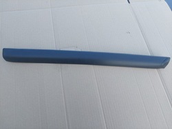 Audi a3 8l 99-03 5d планка дверь правая зад нижняя фото №1