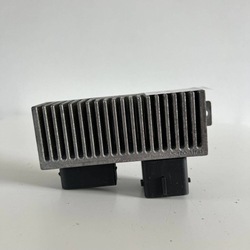 Renault master iii реле свечей накаливания 8200558438a фото №1