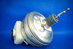 Насос тормозная усилитель audi a8 s8 4h fl 4h0612103c фото №1