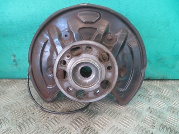 Поворотна опора ступиця праві зад mercedes glc w253 3.0 amg 18r фото №1