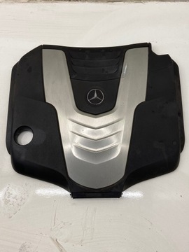 Крышка защита двигателя a6420108309 mercedes w213 3.0 v6 cdi фото №1