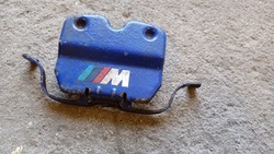 Bmw m защита зажим фото №1