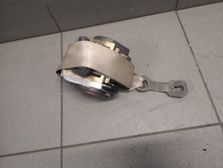 Pas безопасности левый перед a8 d2 4d0857705q фото №1