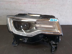 Лампа перед права jeep grand cherokee ксенон рестайлінг фото №1