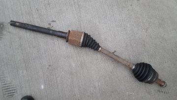 Піввісь права перед land rover discovery iii 2.7 фото №1