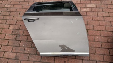 Двері задні зад праві vw passat b7 універсал lb8r фото №1