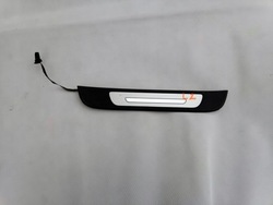 Левая подсвечиваемая планка audi a6 c7 4g0947423g фото №1