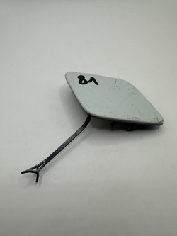 Audi a1 заглушка фаркоп бампера перед 8xa807241 фото №1