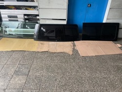 Vw t6 задня скло зад кришки темне світла оригінал фото №1