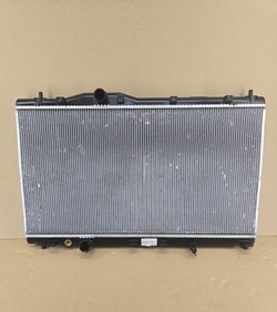 Радиаторов воды honda civic x type-r 16- 190105bfa01 фото №1