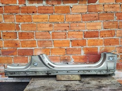 Ford mondeo mk5 2.0 tdci порог правые стойка фото №1