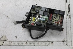 Коробка запобіжників 6m5t14k733 c-max 2.0b 06-10 фото №1