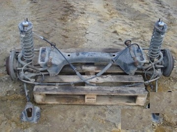 Chrysler sebring 01-06 поворотна опора задня права фото №1