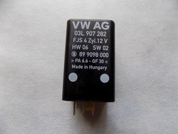 Dw golf 7 реле свічок розжарювання 03l907282 508 фото №1