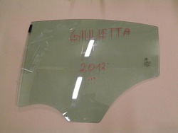 Скло двері праві зад alfa romeo giulietta 2012 фото №1