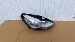 Tesla 3 повний led лампа права фото №1