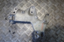 Renault лапи двигуна 112318640r фото №1