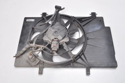 Ford fiesta mk7 вентилятор радіатор води 8v51-8c607-cg фото №1