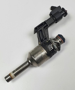 Форсунка інжектор skoda fabia 1.2 tsi 03f906036b фото №1