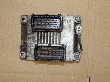 Комп'ютер двигуна 0261207423 corsa c 1.2 b фото №1