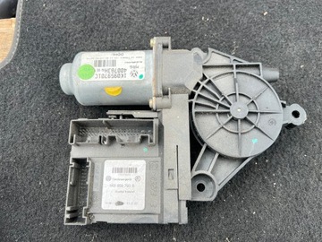 Двигунчик скла перед vw golf v 1k0959701c 1k0959793b фото №1