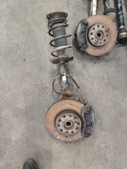 Vw golf vii амортизатор mcpherson  правый 1.4 tsi 5q0413023fj фото №1