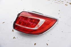 Лампа праві зад kia sportage 3 iii фото №1