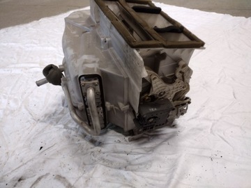 Subaru legacy 99-03 обігрівач 72210ae030 фото №1