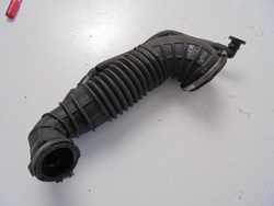 Труба воздуха audi q5 8r 2.0 tdi 12r фото №1