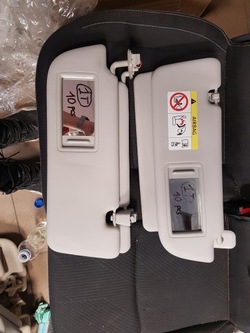 Защита солнцезащитная vw touareg iii 9y1857551 фото №1