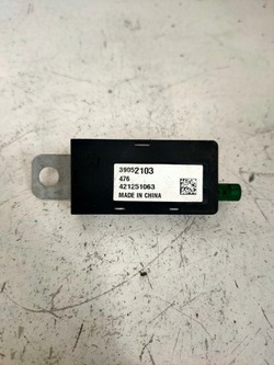 Підсилювач антени 421251063 opel astra k фото №1