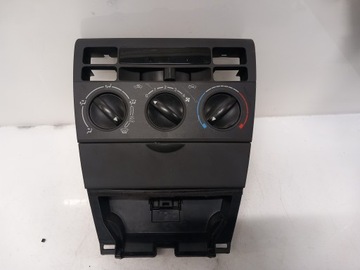 Панель управление воздуховод toyota corolla фото №1