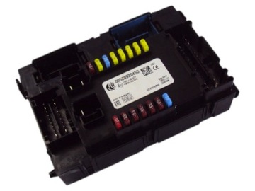 Коробка предохранителей jeep renegade i 1.4tb 17 r фото №1