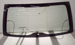 Стекло задняя зад bmw seria 5 e39 универсал 1997-2004 с подогревом зелёная новая фото №1