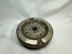 Audi vw skoda 1.5 tsi колесо маховики двомасовий двомасовий маховик 05e105266b фото №1