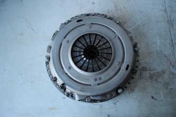 Колесо двухмассовый комплект a6540308900 фото №1