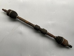 Піввісь права kia sportage iii 1.7 crdi фото №1