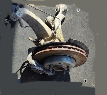 Bmw f11 3.0d x-drive ступиця поворотна опора праві перед фото №1