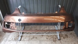 5c5807221e бампер переднее vw new beetle коричневый фото №1