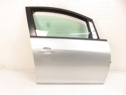 Двері праві передні opel astra iv j sports tourer p10 z176 фото №1