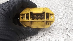 443959127 резистор обігріву audi 100 87r фото №1