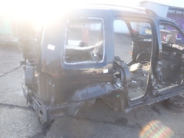 Jeep cherokee liberty iii kj чверть крило зад праві фото №1