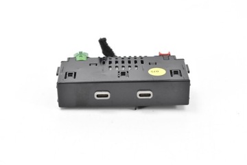 Гніздо usb c 657035736 skoda scala enyaq octavia iv kamiq rapid fabia iv фото №1