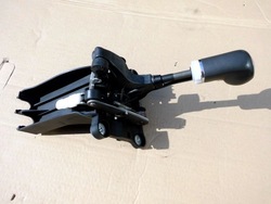 Домкрат коробки передач opel zafira b 1.9 cdti 55351959 фото №1