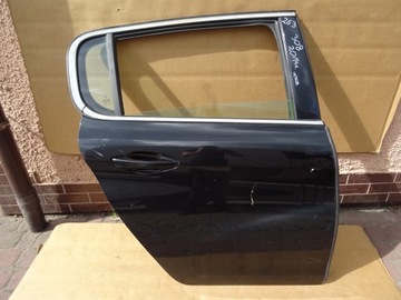 Peugeot 308 t9 двері праві зад hb фото №1